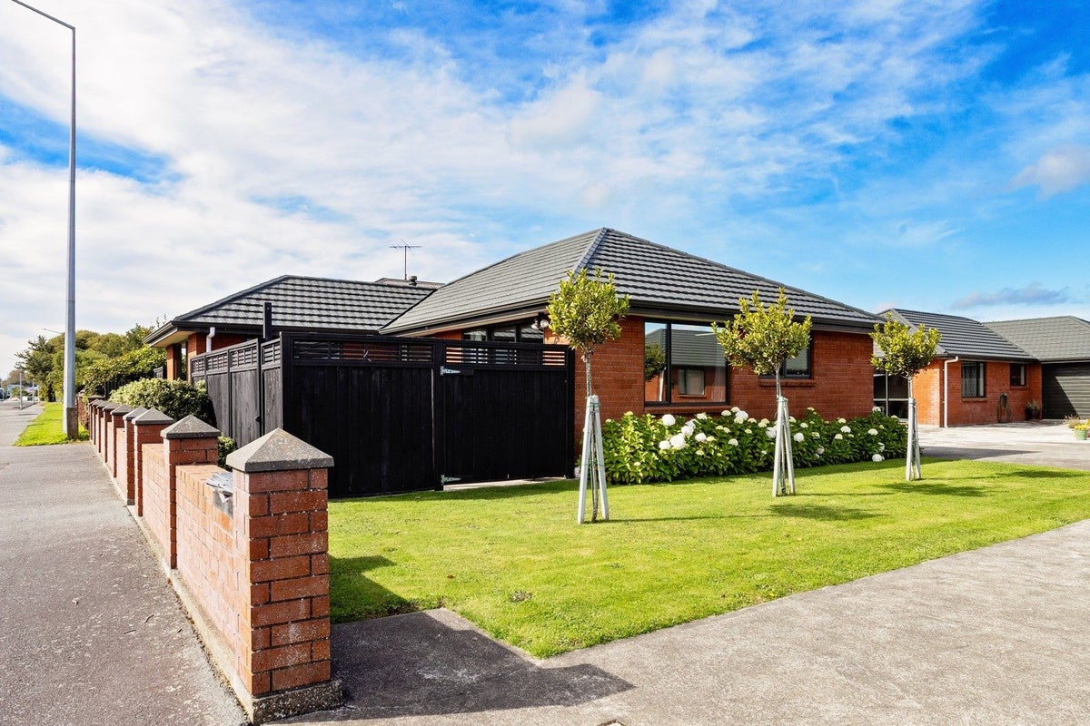 329E Yarrow Street, Richmond, Invercargill - Carousel 1