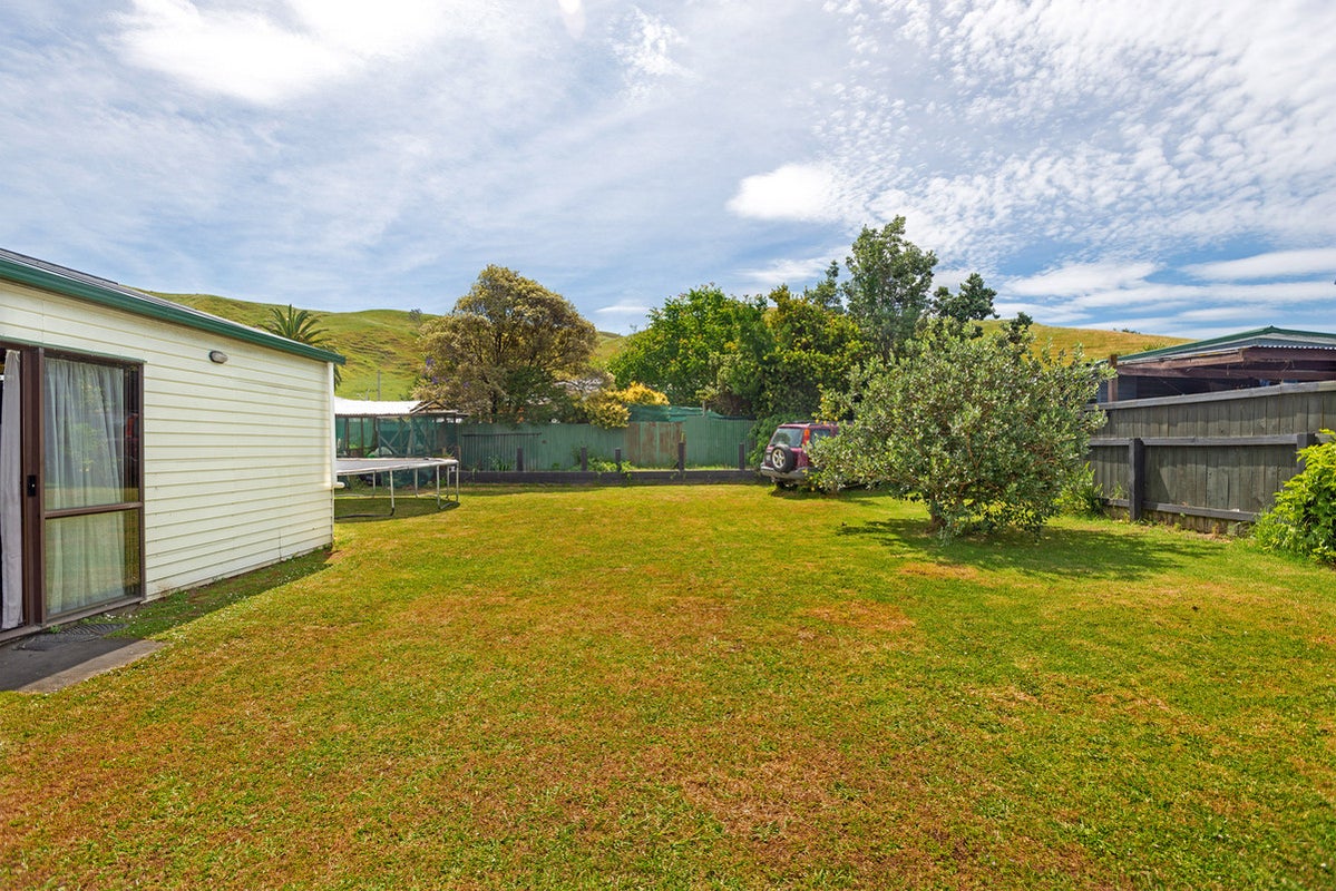 59 Lyell Road, Outer Kaiti, Gisborne - Carousel 2