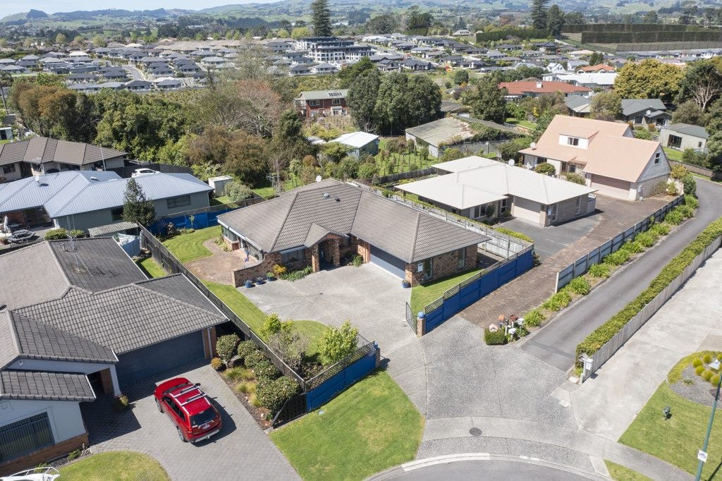5 Hampstead Court, Pyes Pa, Tauranga - Carousel 28