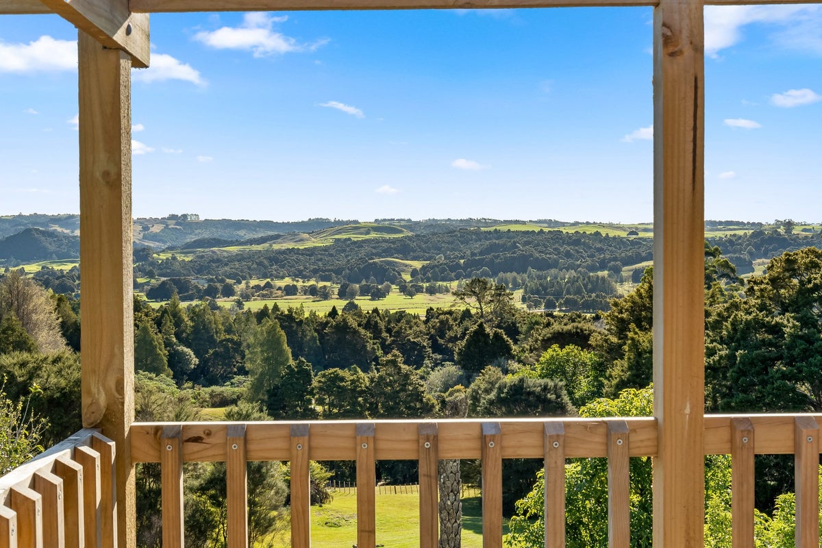 211 Okokako Road, Waimate North, Kerikeri - Carousel 1