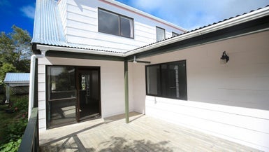 28 GERONTIUS LANE, Snells Beach, Auckland  - Carousel 1