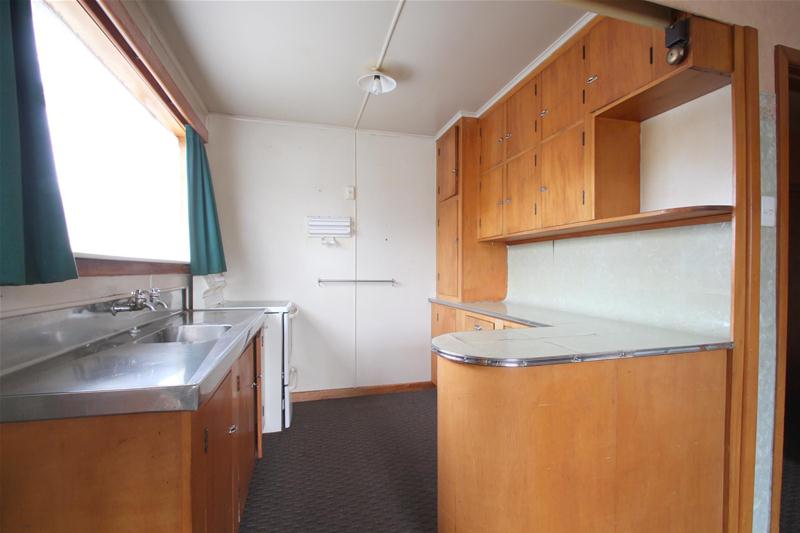 6 Talbot Street, East Gore, Gore - Carousel 2