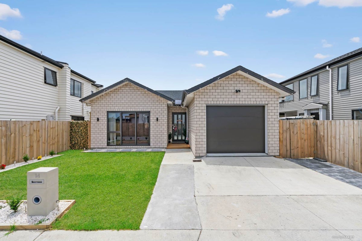 14 Bliss court, Takanini, Auckland - Carousel 1