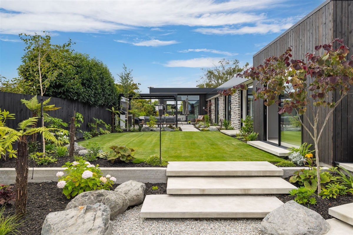 97 Bryndwr Road, Bryndwr, Christchurch - Carousel 1
