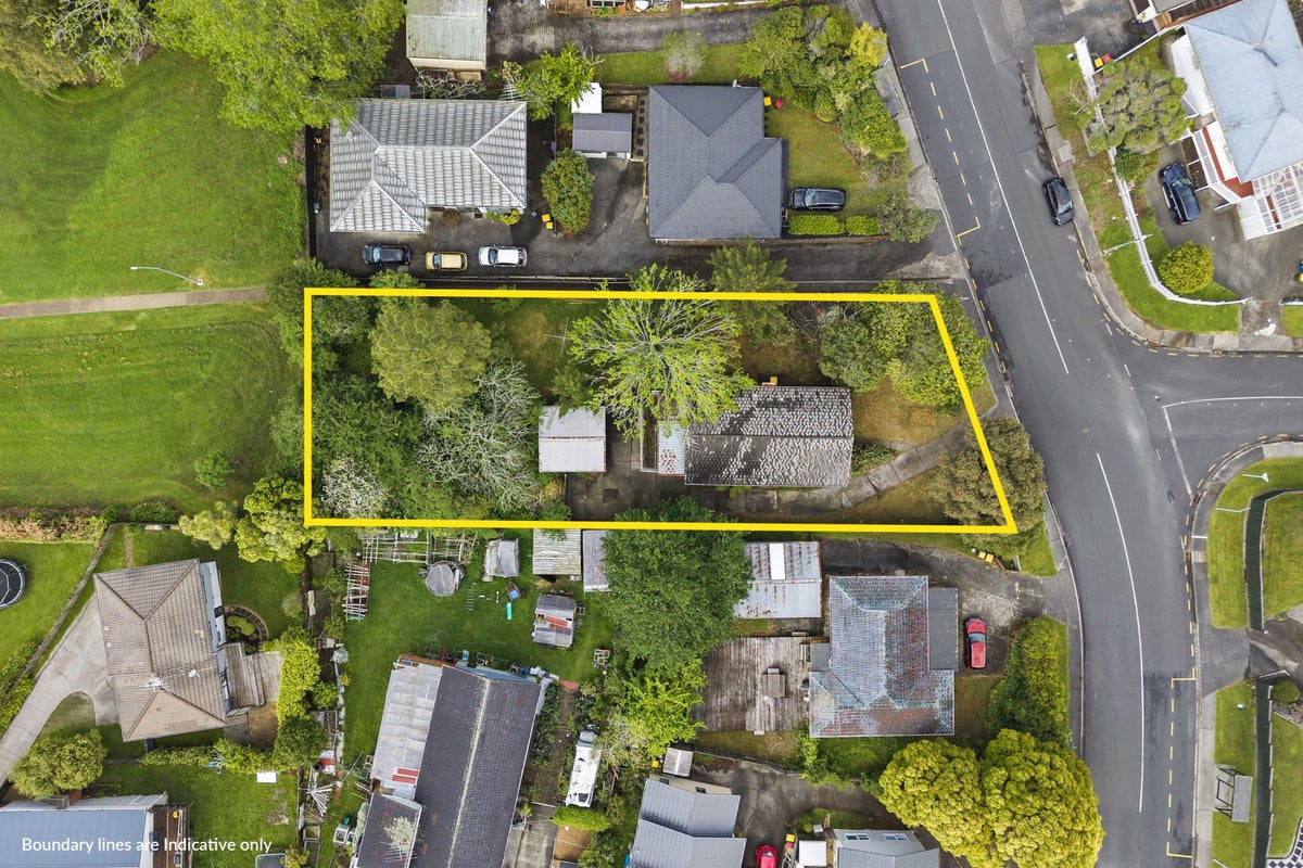 11 Juniper Road, Sunnynook, North Shore City, Auckland - Carousel 2