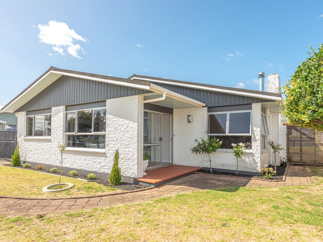 91 Fitzherbert Avenue, Tawhero, Whanganui - Carousel 1