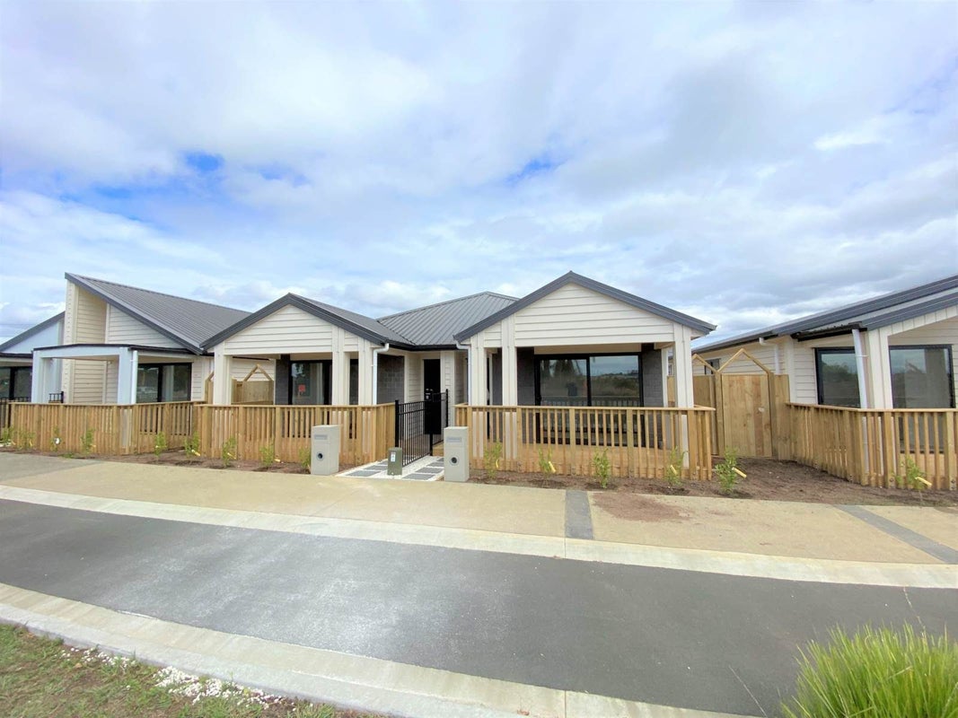 6B Auranga Drive, Karaka, Papakura - Carousel 2
