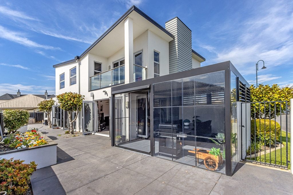 2 Brookwater Avenue, Northwood, Christchurch - Carousel 29