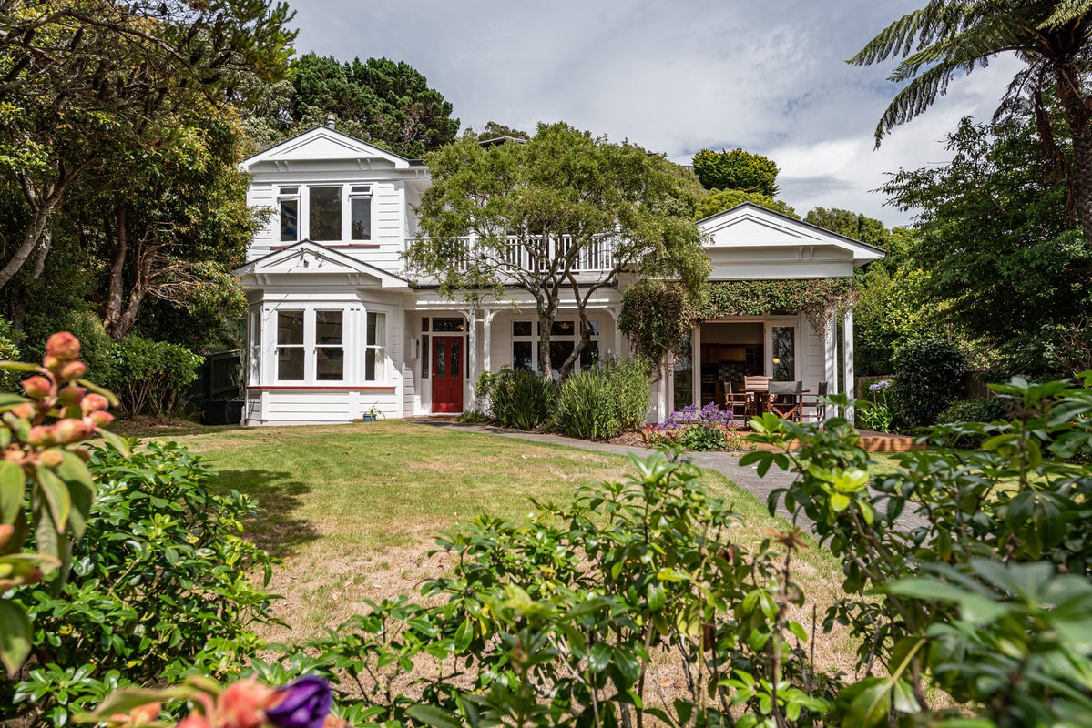 48 Verviers Street, Karori, Wellington - Carousel 1