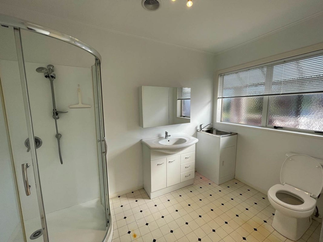 10/690 Pakuranga Road, Highland Park, Auckland - Carousel 11