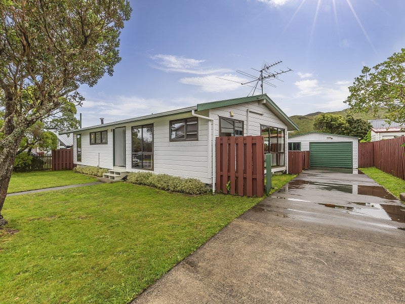 178 Mitchell Street, Brooklyn, Wellington - Carousel 1