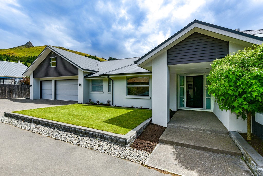 1 Pawaho Place, Heathcote Valley, Christchurch - Carousel 1