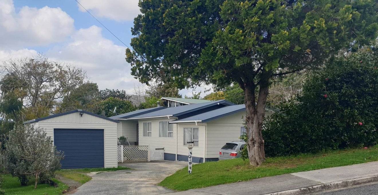 24 Hilltop Avenue, Morningside, Whangarei - Carousel 2