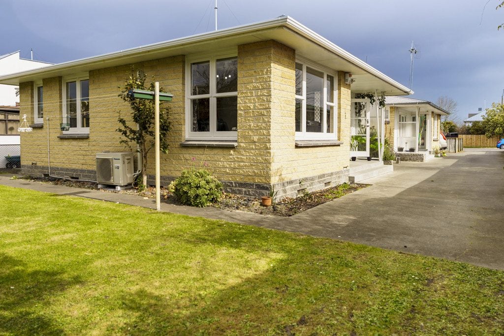 0A Grove Road, Mayfair, Hastings - Carousel 2