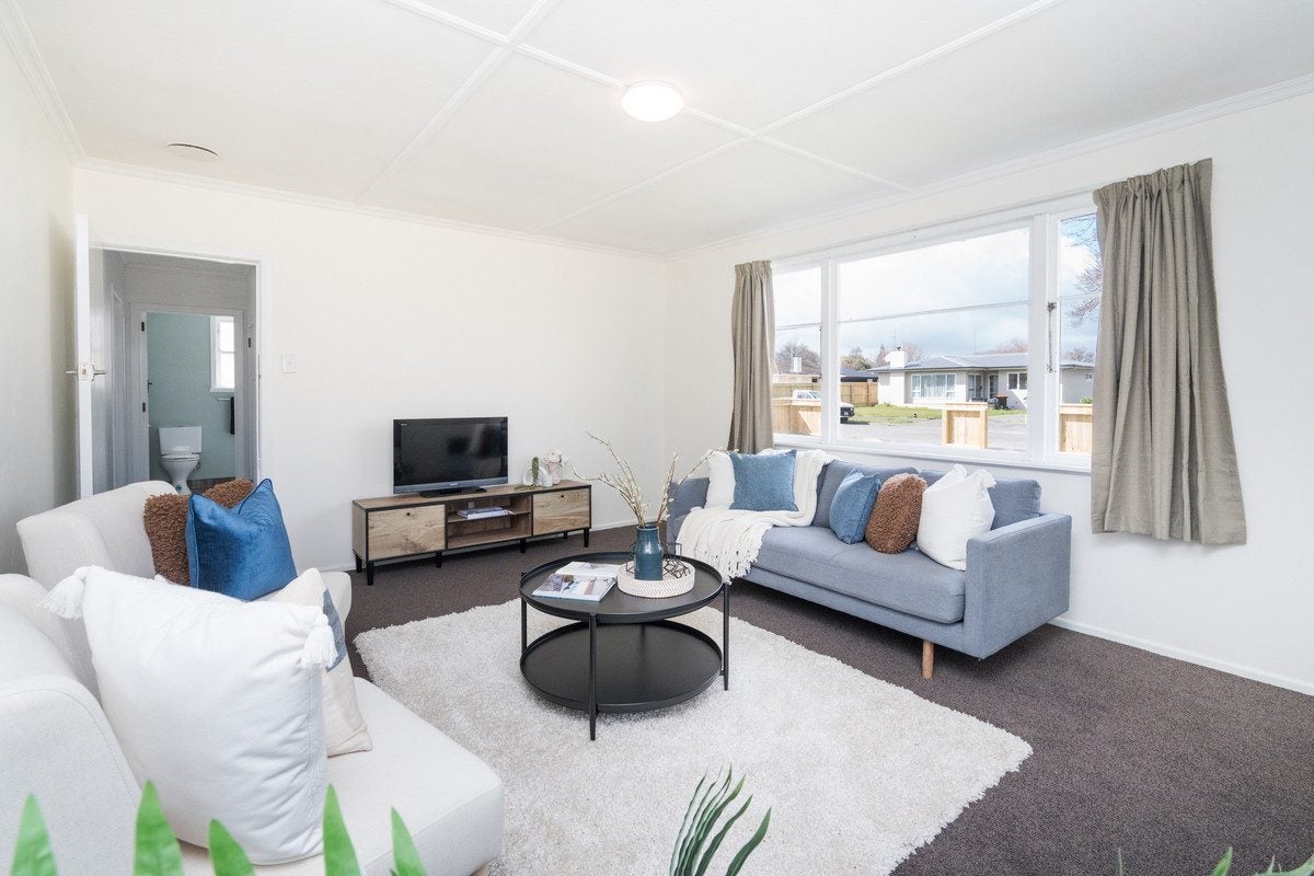 16 Lancaster Street, Highbury, Palmerston North - Carousel 2