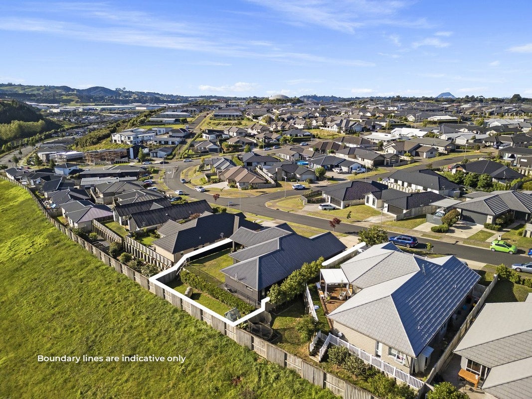 42 Puhirake Crescent, Pyes Pa, Tauranga - Carousel 20
