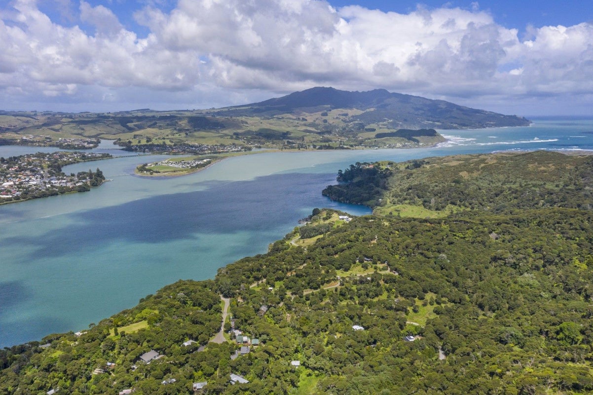 569 Te Akau Wharf Road, Te Akau - Carousel 20