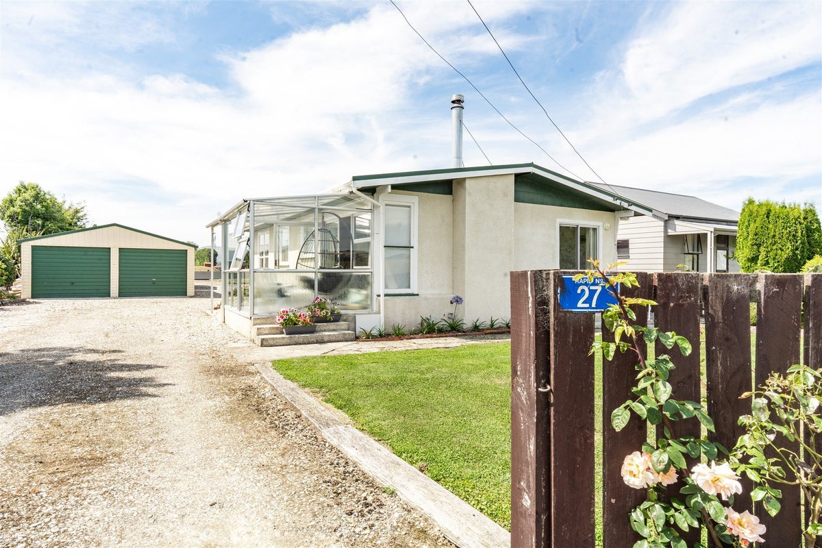 27 Tokoiti Road, Milton - Carousel 1