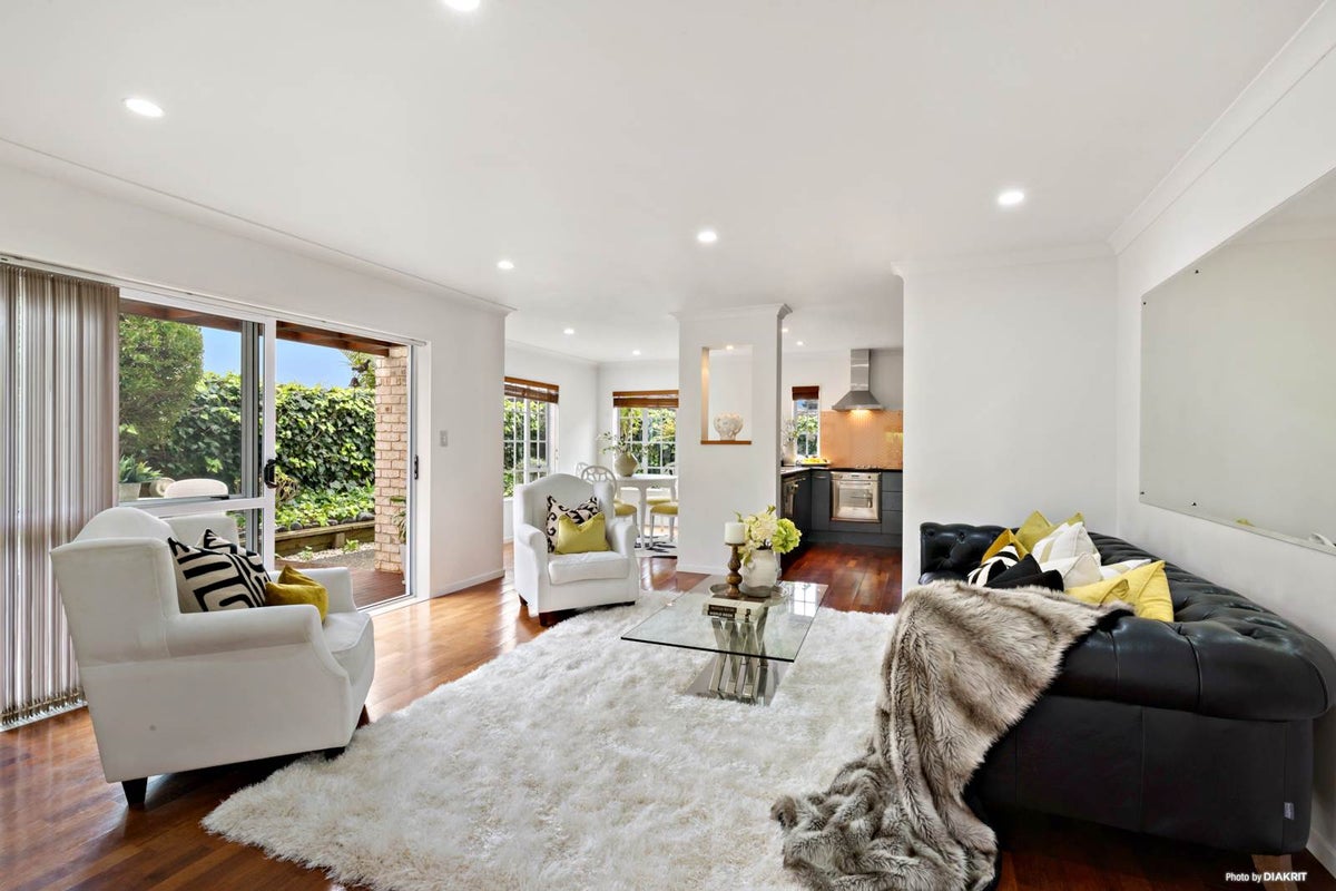 10 Chapletown Drive, East Tamaki, Auckland - Carousel 2