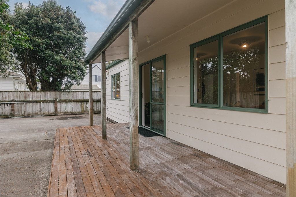 29 Bryant Street, Takaro, Palmerston North, Manawatu / Whanganui - Carousel 2