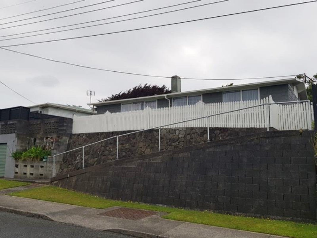 1 Fernleigh Street, Ferndale, New Plymouth - Carousel 9