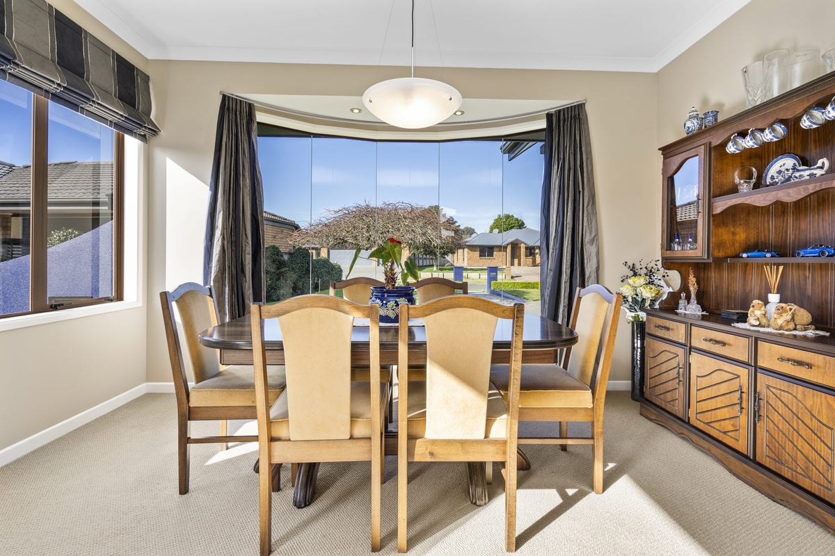2 Priestley Place, Leamington, Cambridge - Carousel 2