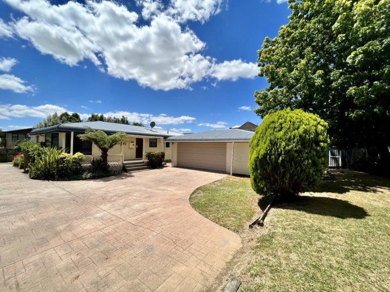 17 Hanna Street, Te Aroha, Te Aroha - Carousel 1