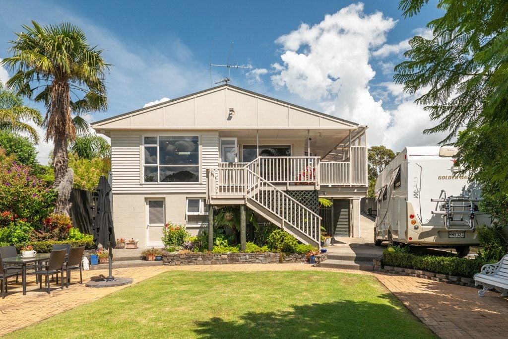 213 Tony Avenue, Thames, Thames - Carousel 1