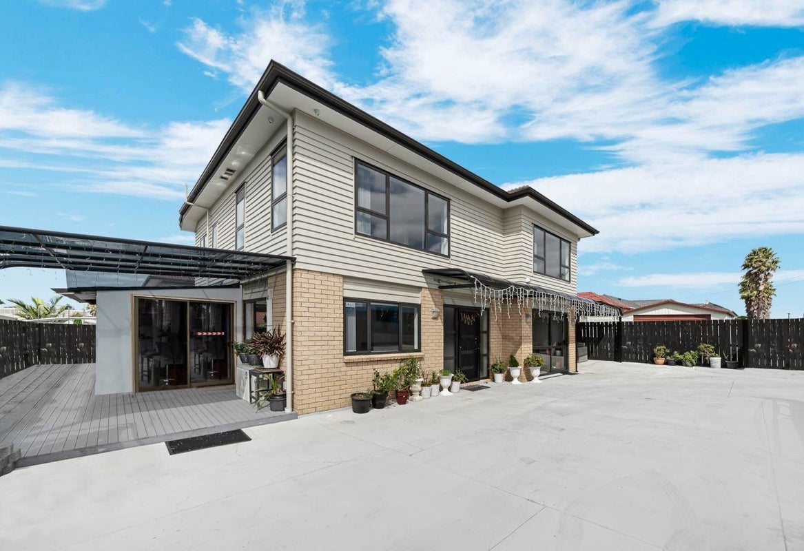 12 Ranfurly Road, Papatoetoe, Auckland - Carousel 2