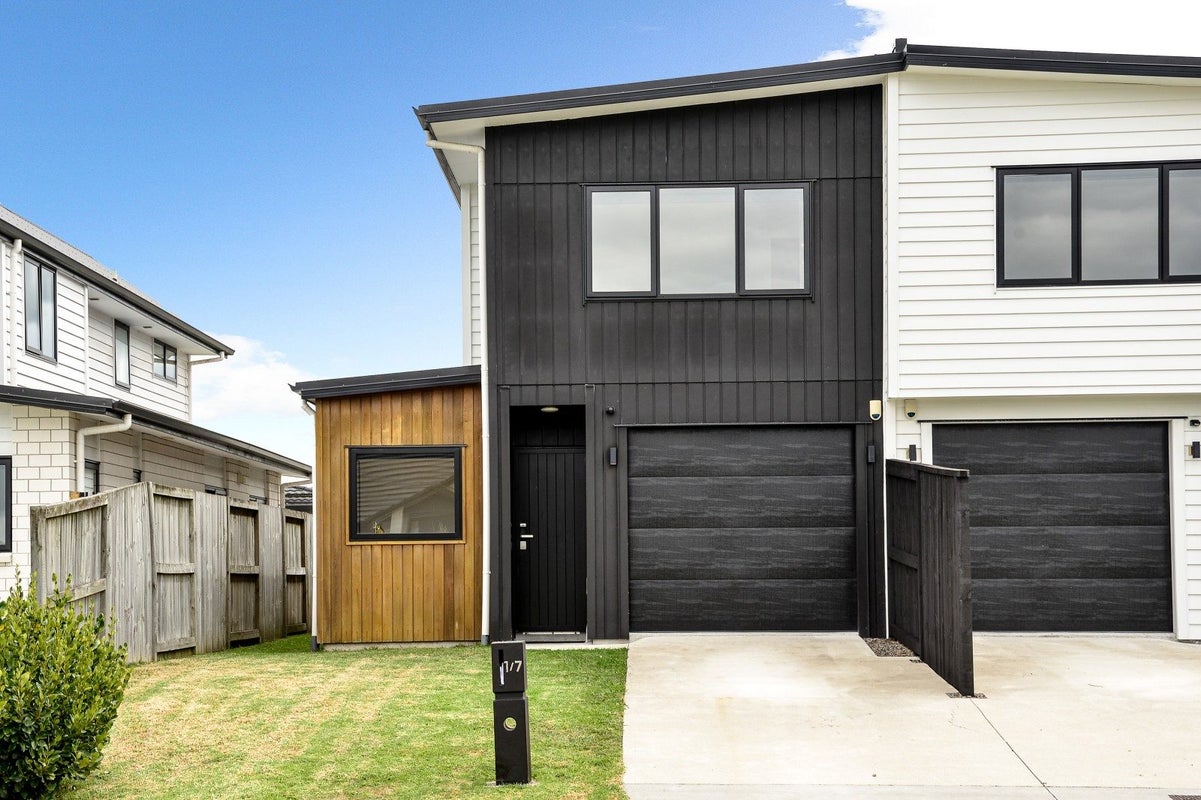 1/7 Tokerau Drive, Rototuna North, Hamilton - Carousel 2