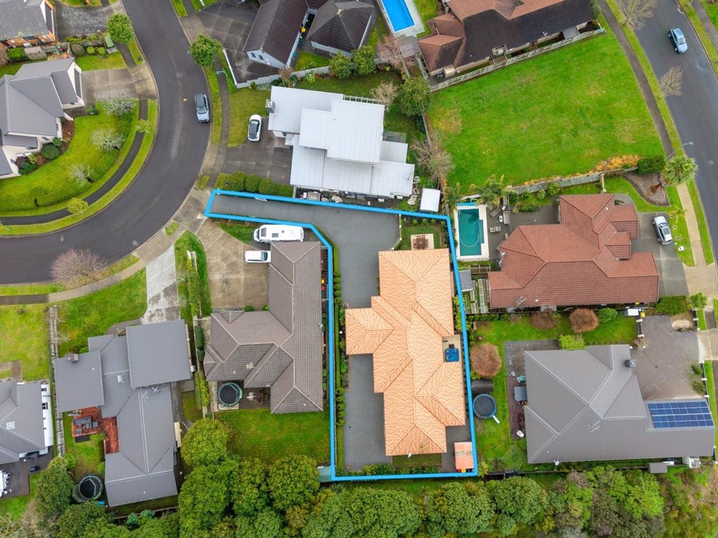 7 Langdale Court, Huntington, Hamilton - Carousel 30