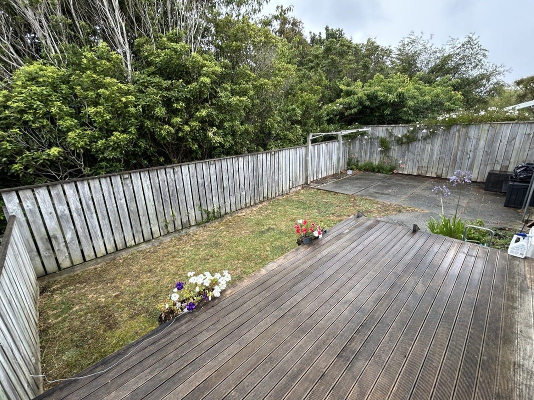 41B HICKS CL, WHITBY, PORIRUA - Carousel 10