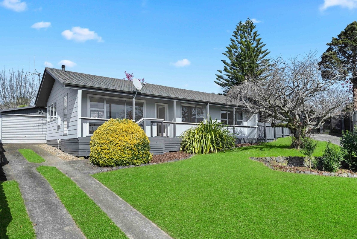 12 Edith Place, Dinsdale, Hamilton - Carousel 1