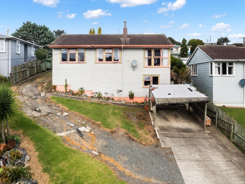 11 Ashley Avenue, Raumanga, Whangarei - Carousel 1