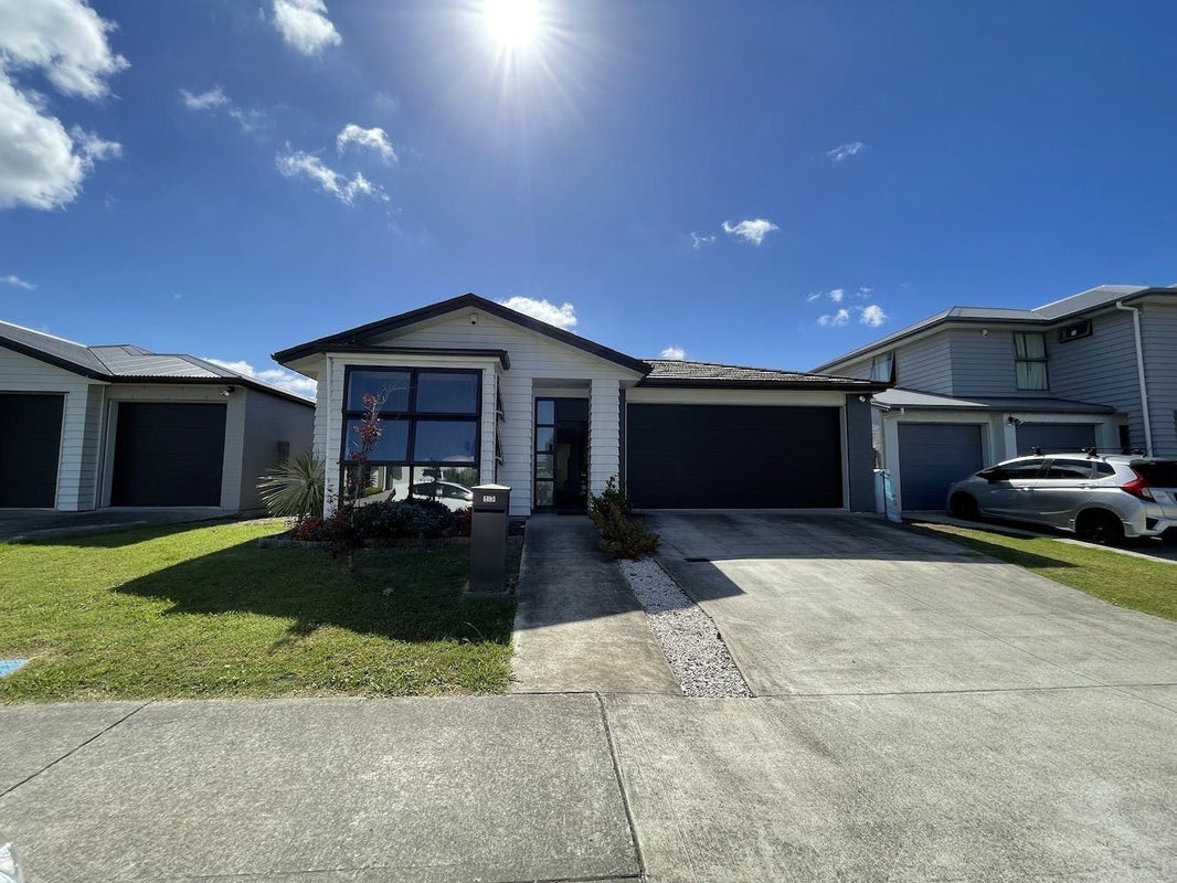 13 Treestump Road, Takanini, Auckland - Carousel 1