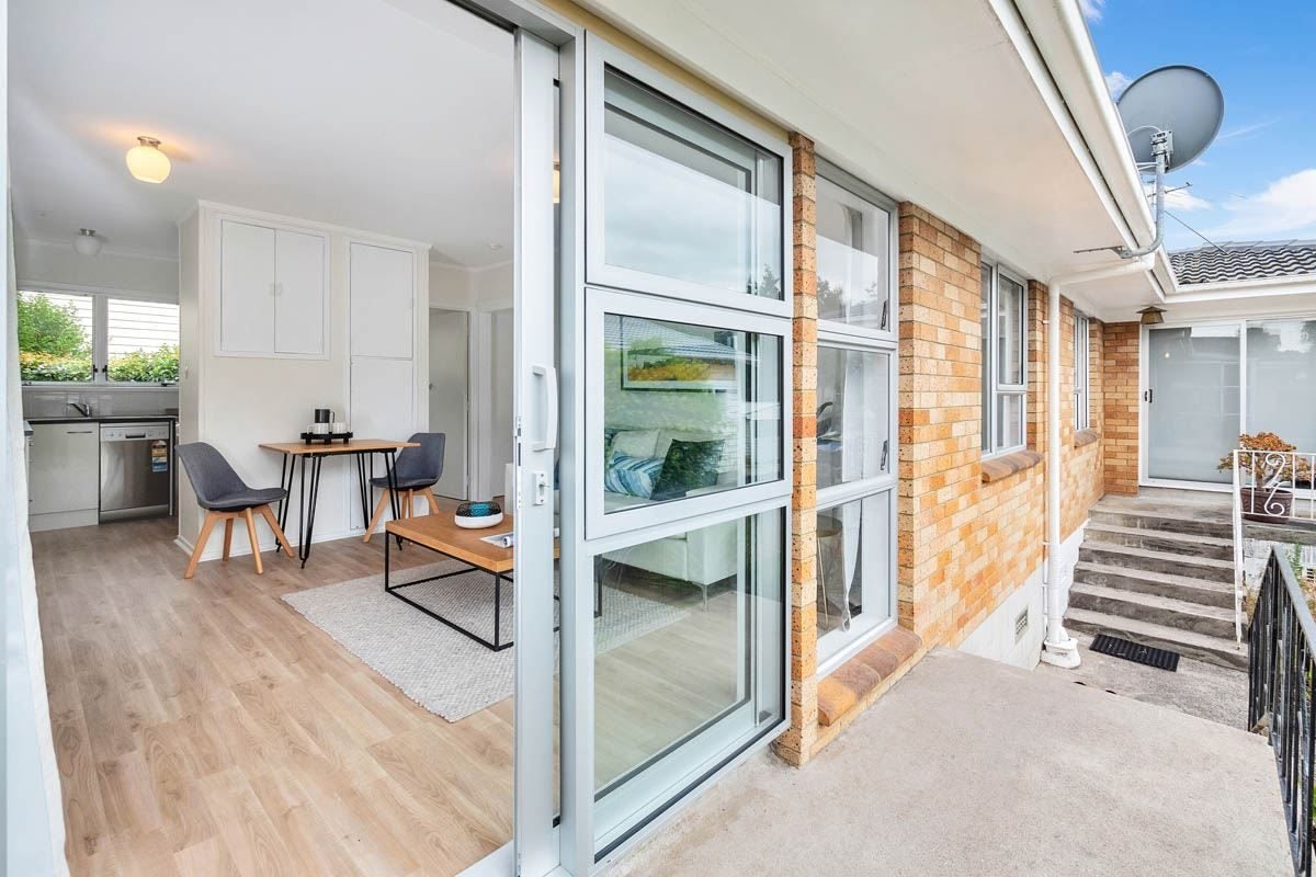 3/113 Seabrook Avenue, New Lynn, Auckland - Carousel 2
