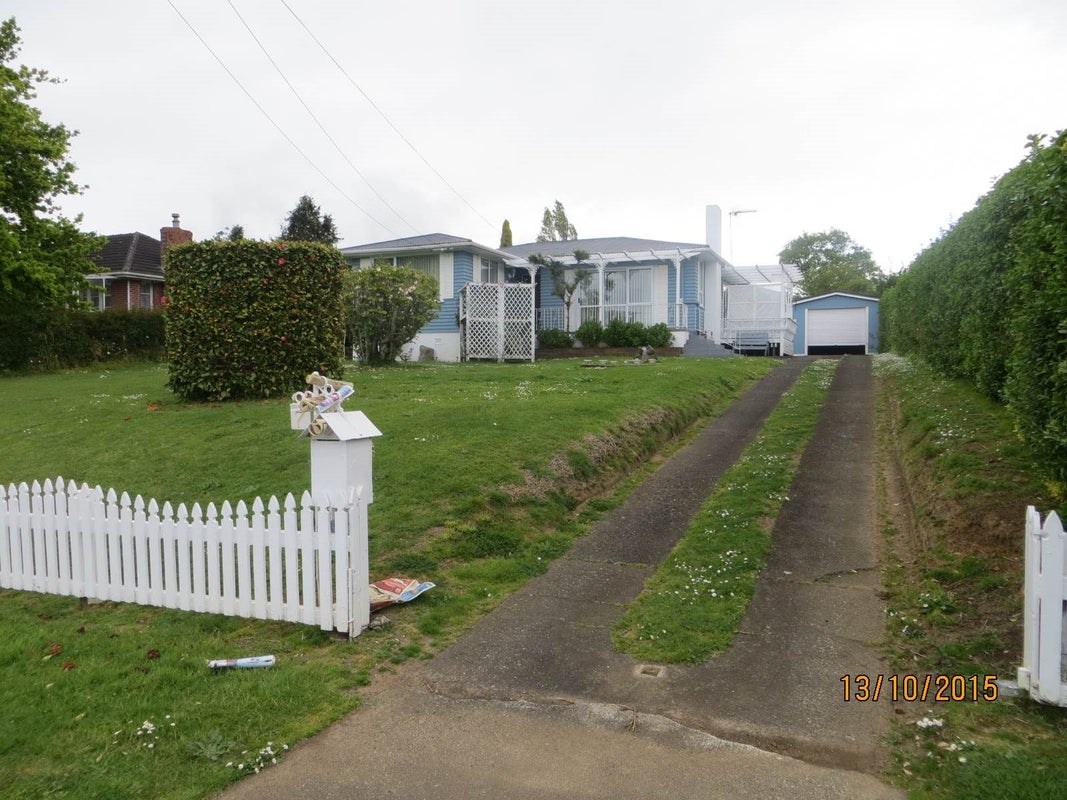 7 Fields Road, Manurewa, Auckland - Carousel 1