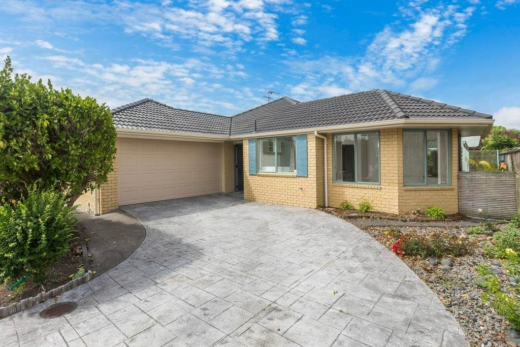 6 Mackwell Road, Fairview Heights, Auckland - Carousel 2