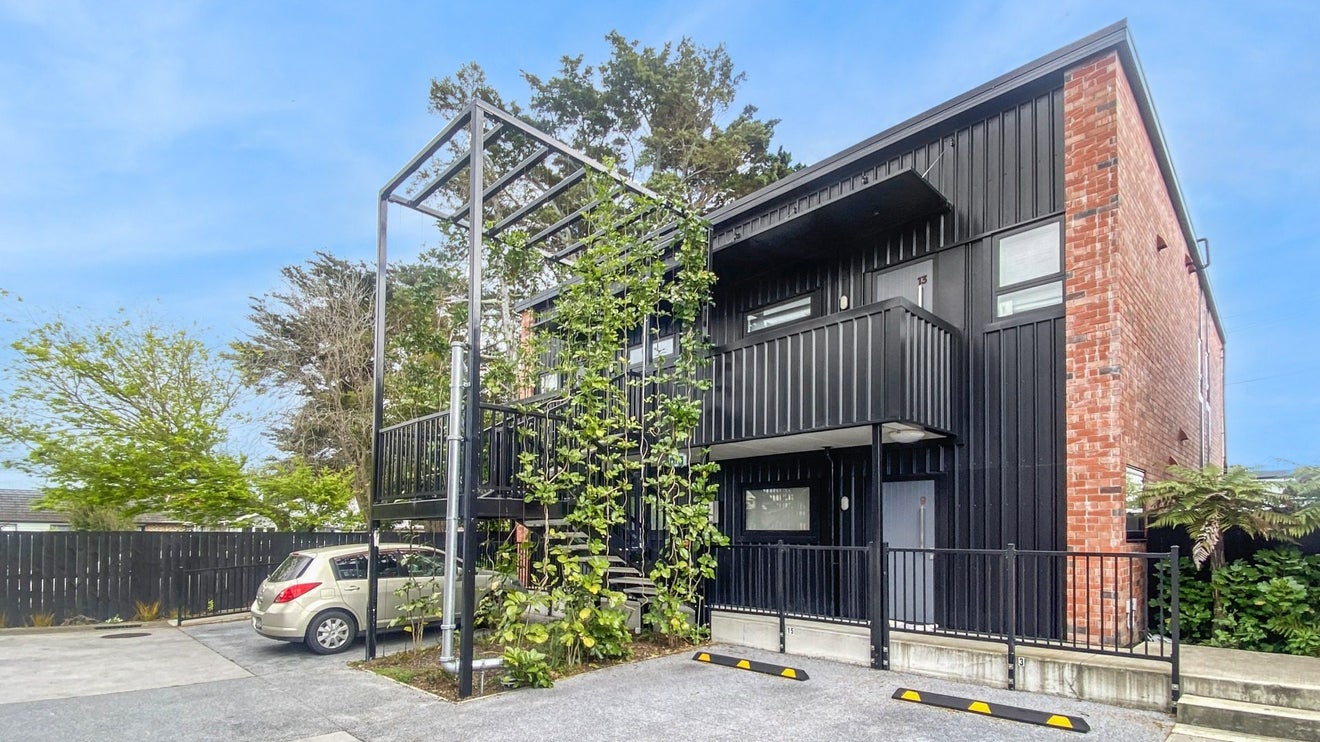 13 Whakarato Way, Takanini, Auckland - Carousel 14