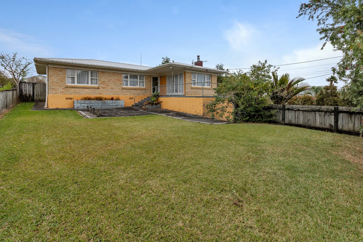 51 Sherwood Road, Onerahi, Whangarei - Carousel 23