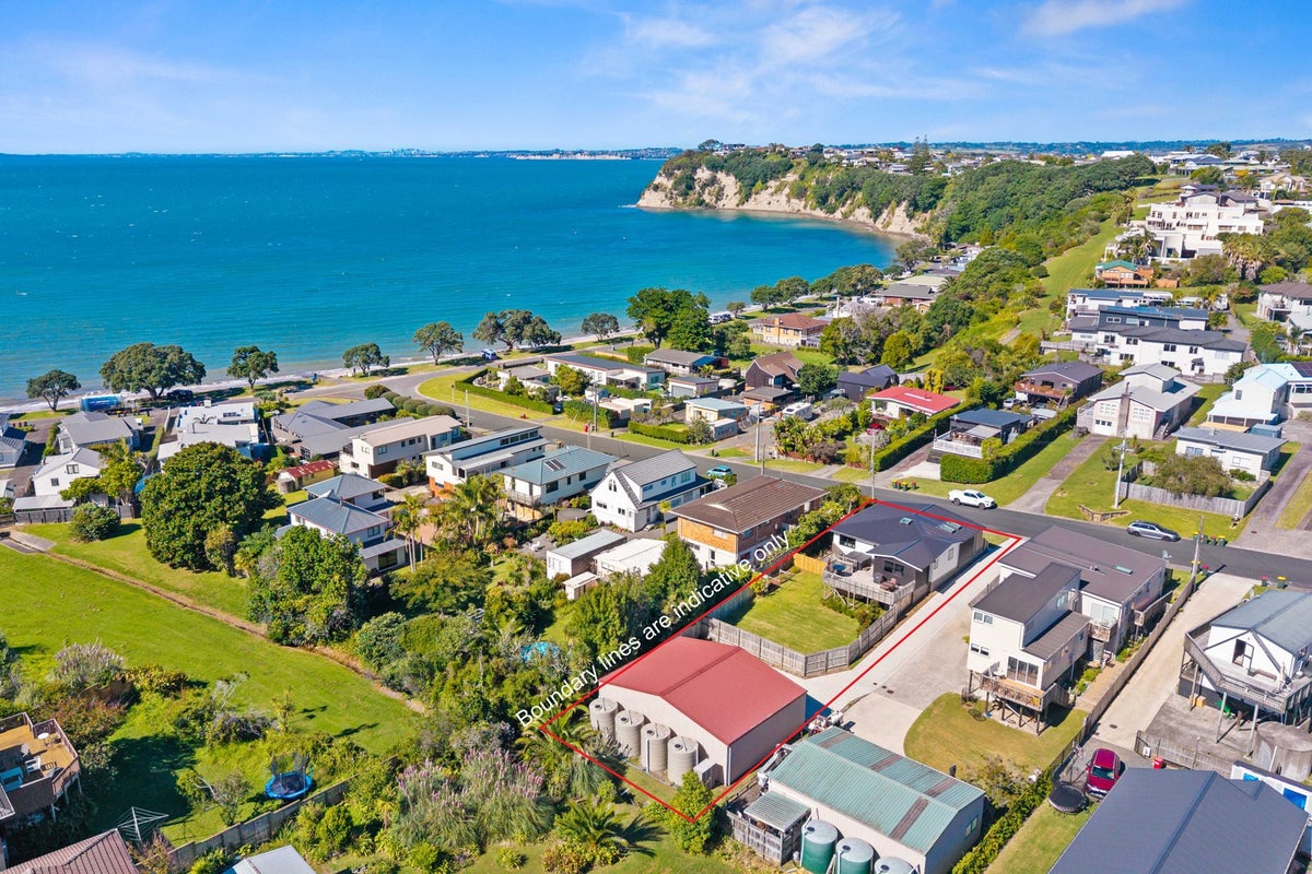 12 Capitol Road, Matakatia Bay, Rodney, Auckland - Carousel 1