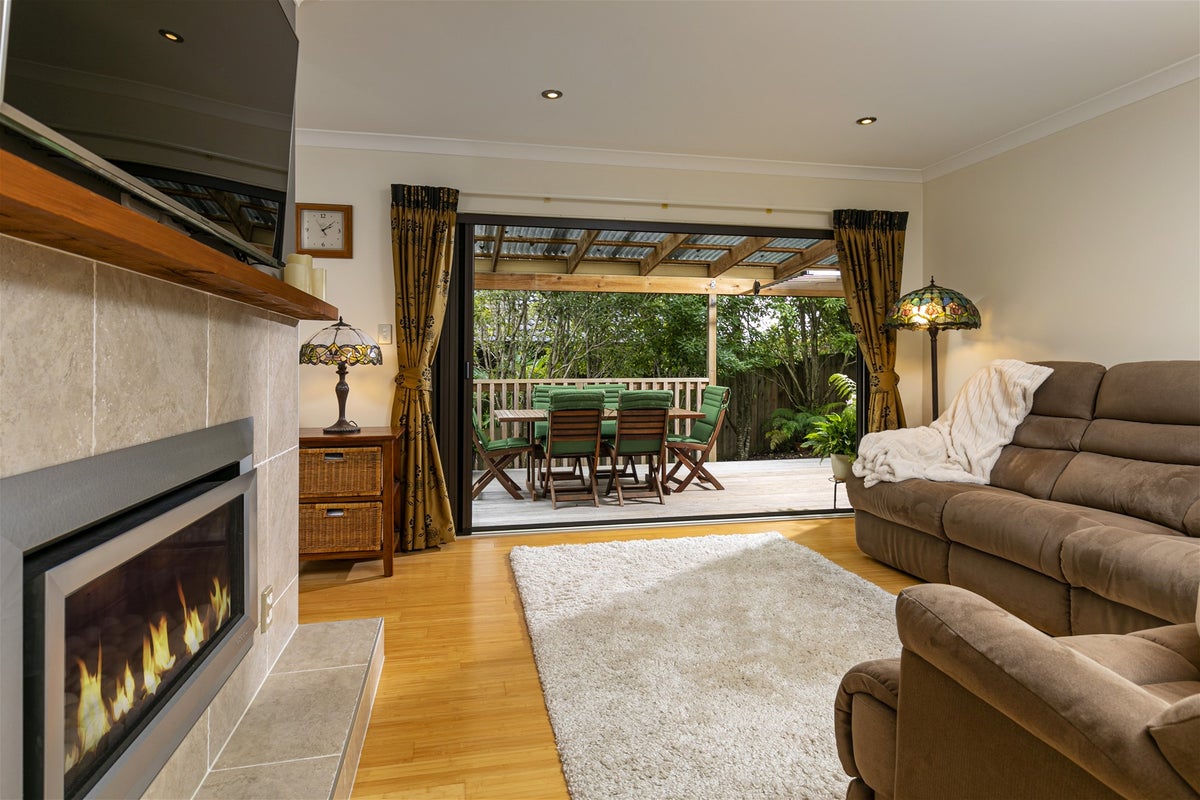 30E Schnapper Rock Road, Schnapper Rock, Auckland - Carousel 2