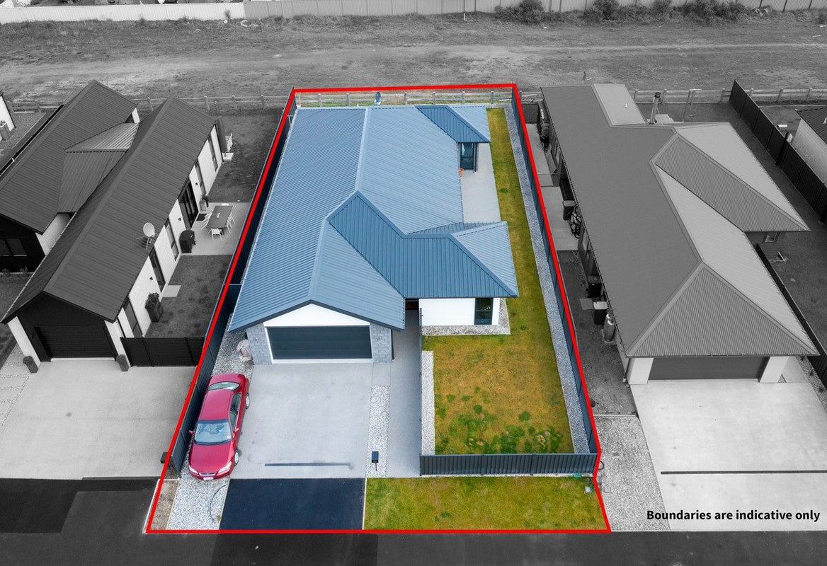 42 Henderson Drive, Alexandra, Alexandra - Carousel 1