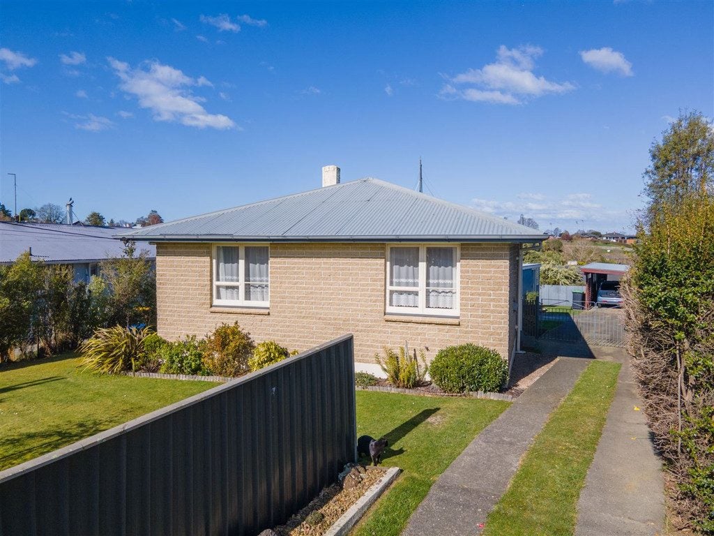 38 Matai Crescent, Highfield, Timaru - Carousel 2