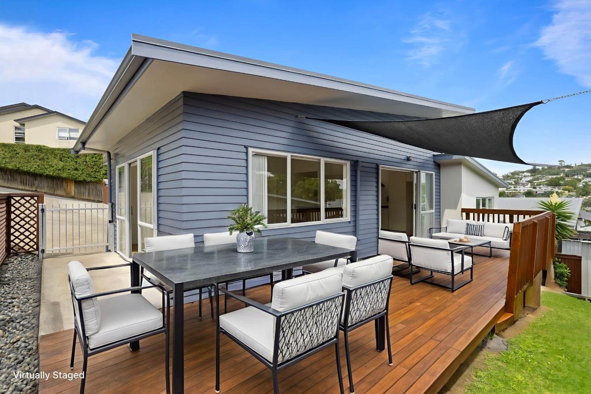 25 Carento Way, Stanmore Bay, Whangaparaoa - Carousel 1