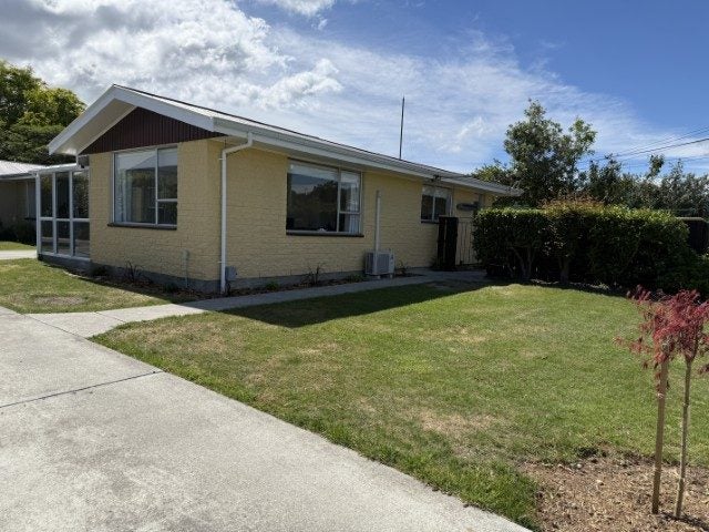 1/16 Mavin Road, Hoon Hay, Christchurch - Carousel 1