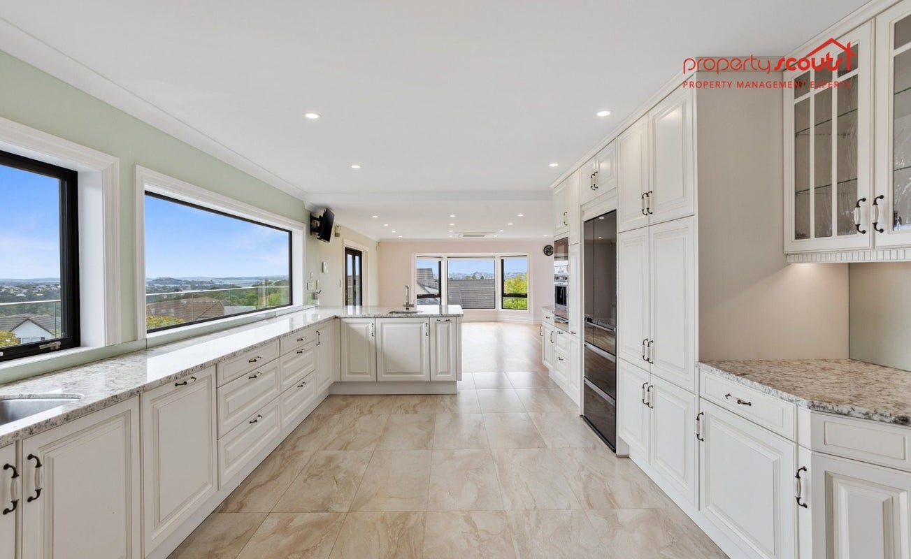 64 Onetaunga Road, Chatswood, Auckland - Carousel 2