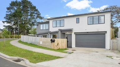 22 Karoro Road, Flat Bush, Auckland - Carousel 1
