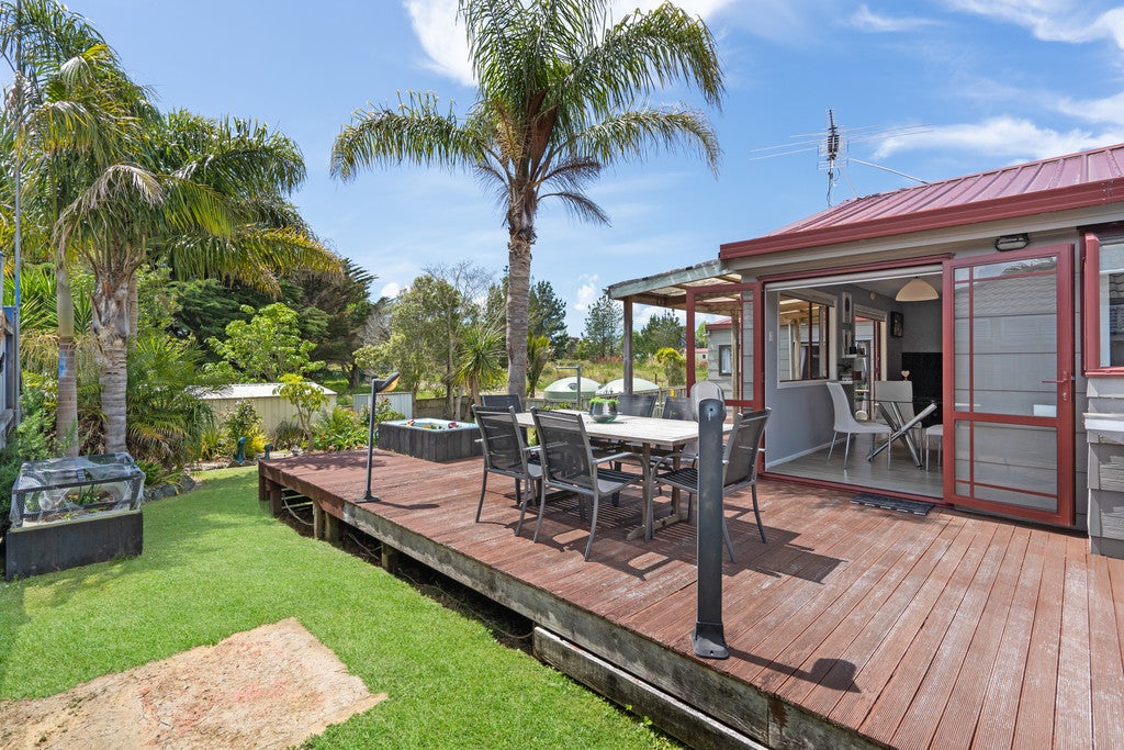 40 Beachlands Road, Beachlands, Auckland - Carousel 2