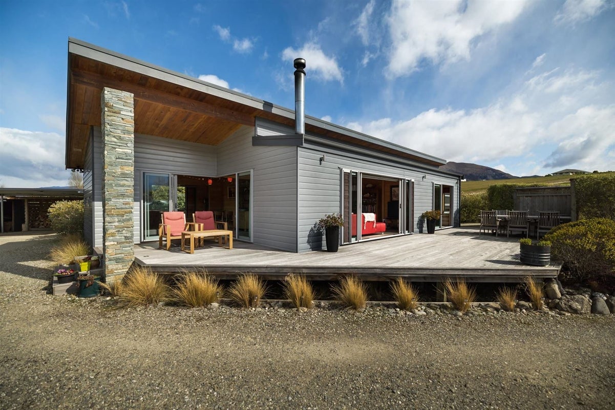 56 Charles Court, Lake Hawea - Carousel 2